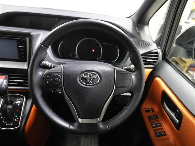 ヴォクシー ＺＳ　地デジ　盗難防止システム　オートエアコン　ダブルエアバッグ　ＤＶＤ再生可　ＥＴＣ　ＬＥＤヘッドライト　キーレスエントリー　メモリーナビ　ナビＴＶ　ＡＵＸ　３列シート　リアオートエアコン　横滑り防止（25枚目）