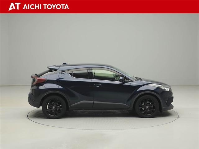 Ｃ－ＨＲ Ｇ　モード　ネロ　リアカメラ　衝突軽減　ＬＥＤヘッドライ　ワンオーナ　ミュージックプレイヤー接続可　クルコン　横滑り防止　パワーウインドウ　オートエアコン　フルセグテレビ　サイドエアバッグ　エアバック　ナビＴＶ　ＥＴＣ（7枚目）