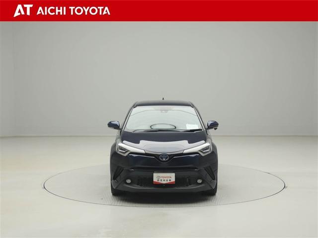 Ｃ－ＨＲ Ｇ　モード　ネロ　リアカメラ　衝突軽減　ＬＥＤヘッドライ　ワンオーナ　ミュージックプレイヤー接続可　クルコン　横滑り防止　パワーウインドウ　オートエアコン　フルセグテレビ　サイドエアバッグ　エアバック　ナビＴＶ　ＥＴＣ（9枚目）