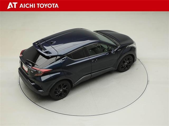 Ｃ－ＨＲ Ｇ　モード　ネロ　リアカメラ　衝突軽減　ＬＥＤヘッドライ　ワンオーナ　ミュージックプレイヤー接続可　クルコン　横滑り防止　パワーウインドウ　オートエアコン　フルセグテレビ　サイドエアバッグ　エアバック　ナビＴＶ　ＥＴＣ（14枚目）