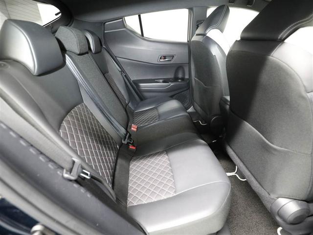 Ｃ－ＨＲ Ｇ　モード　ネロ　リアカメラ　衝突軽減　ＬＥＤヘッドライ　ワンオーナ　ミュージックプレイヤー接続可　クルコン　横滑り防止　パワーウインドウ　オートエアコン　フルセグテレビ　サイドエアバッグ　エアバック　ナビＴＶ　ＥＴＣ（20枚目）