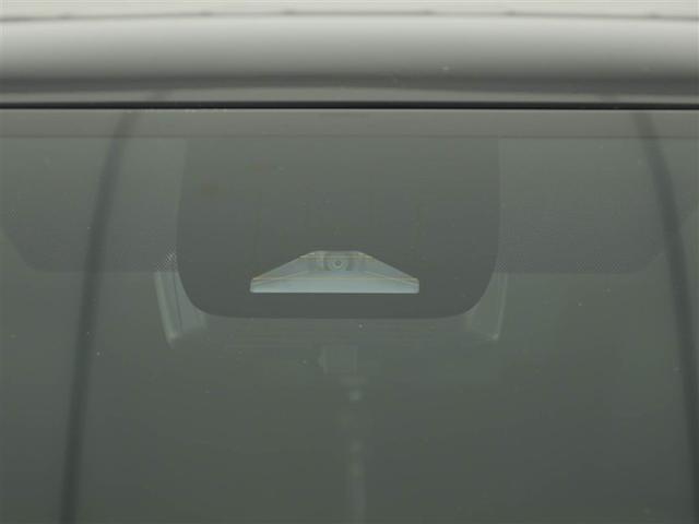 ヴォクシー Ｓ－Ｚ　ＤＶＤ再生機能　スマートキープッシュスタート　両側電動パワースライドドア　パワーウインドウ　１オナ　ＴＶ　ＥＴＣ車載器　ＬＥＤライト　デュアルエアコン　アルミホイール　盗難防止装置　横滑り防止機能（29枚目）