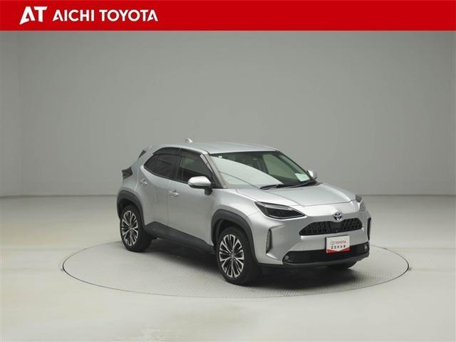 ヤリスクロス ハイブリッドＺ　ドライブレコーダ　インテリジェントキー　アルミホイル　ＬＥＤライト　１オ－ナ－　リアカメラ　クルーズコントロール　横滑り防止システム　ナビＴＶ　メモリーナビゲーション　電動シ－ト　パワステ　キーフリー（8枚目）