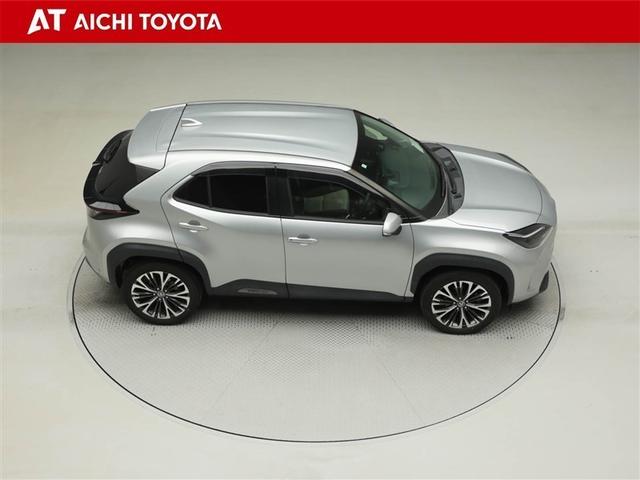 ヤリスクロス ハイブリッドＺ　ドライブレコーダ　インテリジェントキー　アルミホイル　ＬＥＤライト　１オ－ナ－　リアカメラ　クルーズコントロール　横滑り防止システム　ナビＴＶ　メモリーナビゲーション　電動シ－ト　パワステ　キーフリー（15枚目）