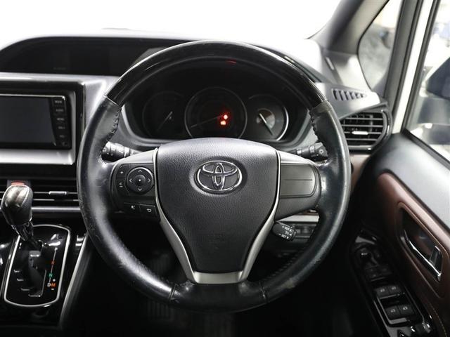 エスクァイア Ｇｉ　両側Ｐドア　１オナ　スマートキーＰスタート　リアカメラ　ＡＵＸ　アイドリングＳＴＯＰ　ＥＴＣ車載器　オートエアコン　イモビライザー　オートクルーズコントロール　キーレス　ナビＴＶ　ＡＢＳ　３列　アルミ（24枚目）