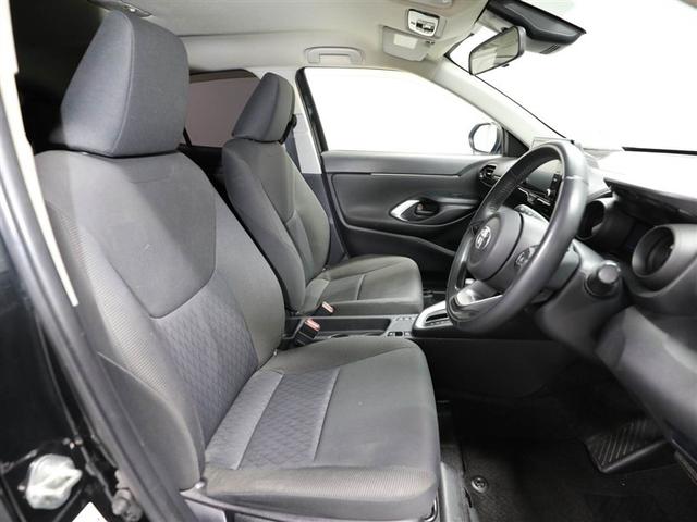 ヤリスクロス ハイブリッドＧ　サポカーＳ　バックモニター　１オーナー　盗難防止システム　フルセグＴＶ　クルーズＣ　スマートキー＆プッシュスタート　ナビＴＶ　横滑り防止　オートエアコン　キーレスエントリー　パワーウィンド　エアバック（19枚目）