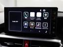 ディスプレイオーディオを装備。スマホとクルマをつなぐことで、これまでのナビに加えて、色々なサービスが楽しめます。