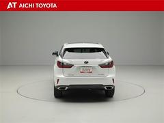 『ＴＯＹＯＴＡ認定中古車』は「まるごとクリーニング」で綺麗な内外装、「車両検査証」はプロによるチェック、買ってからも安心の「ロングラン保証」、３つの安心安全を標準装備したトヨタのブランドＵ-Ｃａｒです 5