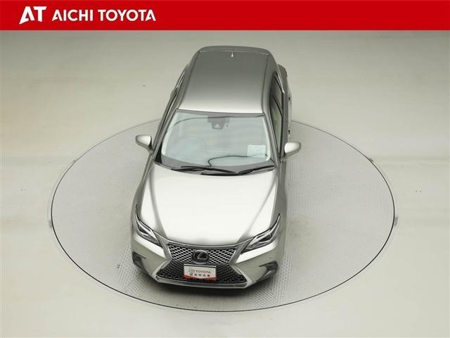 ＣＴ ＣＴ２００ｈ　バージョンＣ　ＴＶナビ　サイドエアバック　地デジＴＶ　バックガイドモニター　アルミ　キーレスエントリー　ＥＳＣ　ＥＴＣ付き　ＡＵＴＯエアコン　エアバック　クルーズコントロール付　Ｐシート　パワーウインドウ　スマキー（17枚目）