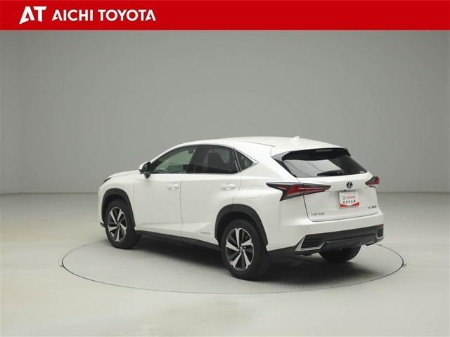 NX NX300h バージョンL フルセグ 横滑り防止機能 オートクルーズ DVD再生 AC AW ミュージックプレイヤー接続可 盗難防止装置 ETC 100V電源 ナビTV サンルーフ ABS 電動シート エアバッグ スマートキー(4枚目)