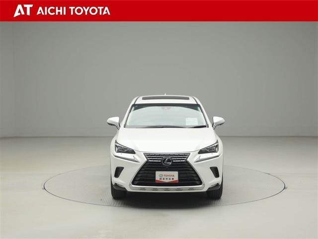 NX NX300h バージョンL フルセグ 横滑り防止機能 オートクルーズ DVD再生 AC AW ミュージックプレイヤー接続可 盗難防止装置 ETC 100V電源 ナビTV サンルーフ ABS 電動シート エアバッグ スマートキー(9枚目)