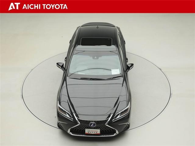 ES ES300h バージョンL フルセグ地デジTV ドラレコ 黒革シート ナビ&TV ワンオーナー ETC 横滑り防止装置 LED スマートキー ミュージックプレイヤー接続可 エアバッグ パワーシート アルミホイール バックモニター(17枚目)