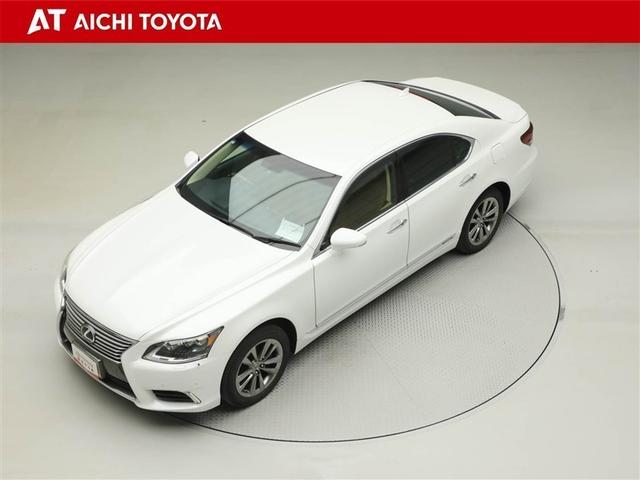 ＬＳ ＬＳ６００ｈ　バージョンＣ　ＬＥＤヘッドライト　セキュリティー　本革シート　４ＷＤ　スマートキー　バックカメラ　クルーズコントロール　ＥＴＣ　パワーシート　ドラレコ　フルセグ　ミュージックプレイヤー接続可　横滑り防止装置（10枚目）