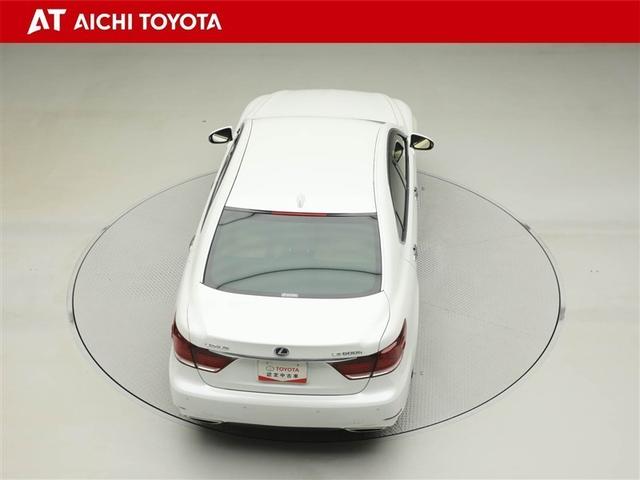 ＬＳ ＬＳ６００ｈ　バージョンＣ　ＬＥＤヘッドライト　セキュリティー　本革シート　４ＷＤ　スマートキー　バックカメラ　クルーズコントロール　ＥＴＣ　パワーシート　ドラレコ　フルセグ　ミュージックプレイヤー接続可　横滑り防止装置（13枚目）
