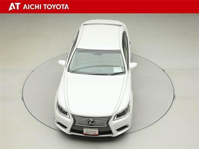 ＬＳ ＬＳ６００ｈ　バージョンＣ　ＬＥＤヘッドライト　セキュリティー　本革シート　４ＷＤ　スマートキー　バックカメラ　クルーズコントロール　ＥＴＣ　パワーシート　ドラレコ　フルセグ　ミュージックプレイヤー接続可　横滑り防止装置（17枚目）