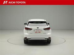 『ＴＯＹＯＴＡ認定中古車』は「まるごとクリーニング」で綺麗な内外装、「車両検査証」はプロによるチェック、買ってからも安心の「ロングラン保証」、３つの安心安全を標準装備したトヨタのブランドＵ-Ｃａｒです 5