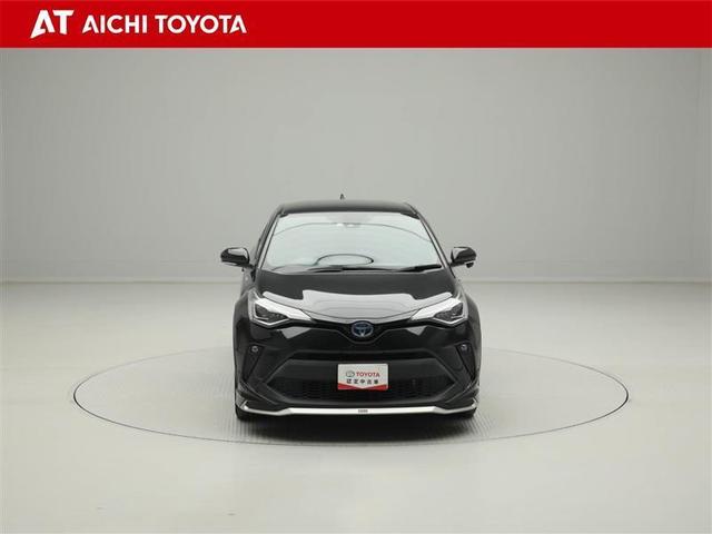 Ｃ－ＨＲ Ｇ　オートクルーズ　衝突被害軽減装置　エアロ　ナビＴＶ　フルセグＴＶ　ＬＥＤライト　Ｂカメラ　１オーナー　スマートキー　エアバッグ　カーテンエアバック　ＥＴＣ　フルオートエアコン　ドライブレコーダー（9枚目）