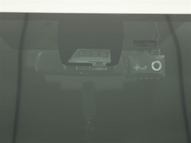 エスクァイア Ｇｉ　両側Ｐドア　１オナ　スマートキーＰスタート　リアカメラ　ＡＵＸ　アイドリングＳＴＯＰ　ＥＴＣ車載器　オートエアコン　イモビライザー　オートクルーズコントロール　キーレス　ナビＴＶ　ＡＢＳ　３列　アルミ（28枚目）