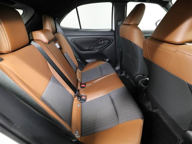 ヤリスクロス Z アドベンチャー オートエアコン 電動シート オートクルーズコントロール LEDヘッド ETC パワーウィンドウ スマートキー アルミホイール ドライブレコーダー 横滑り防止装置 ミュージックプレイヤー接続可 キーレス(20枚目)