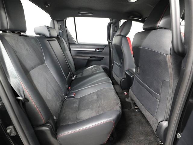 もちろん後席もきれいにリフレッシュ済み☆徹底洗浄、消臭・除菌も実施済みです。是非ご覧になってください♪