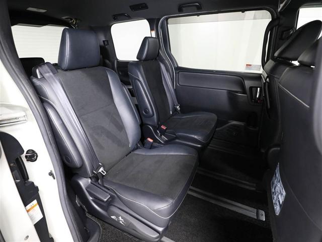 ノア Si ダブルバイビー クルーズC ブレーキサポート エアコン 1オーナー ウォークスルー AUX LEDライト ナビ&TV 横滑防止装置 WAC アルミホイール パワーウインドウ フルセグ 盗難防止 DVD再生可 ETC(20枚目)