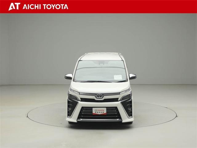 ヴォクシー ZS 煌III プリクラッシュ スマートキ アイスト DVD再生機能 横滑り防止装置 ナビTV アルミ 三列シート WAC 盗難防止 オートエアコン キーレス ETC装備 パワステ メモリナビ クルコン ABS(9枚目)