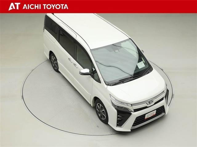 ヴォクシー ZS 煌III プリクラッシュ スマートキ アイスト DVD再生機能 横滑り防止装置 ナビTV アルミ 三列シート WAC 盗難防止 オートエアコン キーレス ETC装備 パワステ メモリナビ クルコン ABS(16枚目)