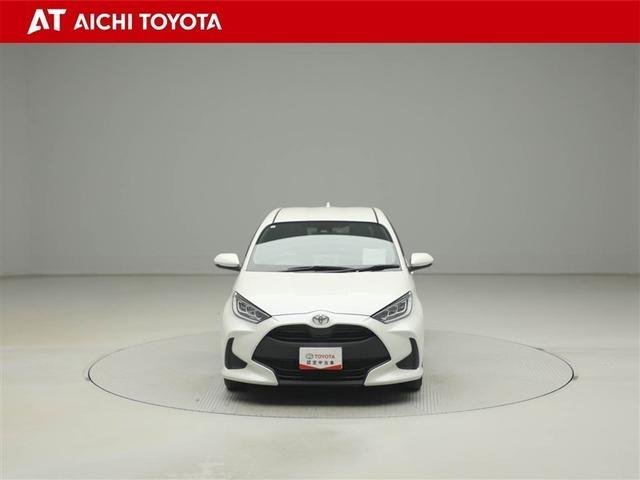 ヤリス Ｇ　バックモニタ－　誤発進抑制機能　地デジフルセグＴＶ　ドライブレコーダ　１オーナー車　スマートキー　盗難防止装置　ＴＶ　ＬＥＤヘッドライト　横滑り防止機能　キーレス　ＥＴＣ　オートエアコン　ＡＢＳ（9枚目）