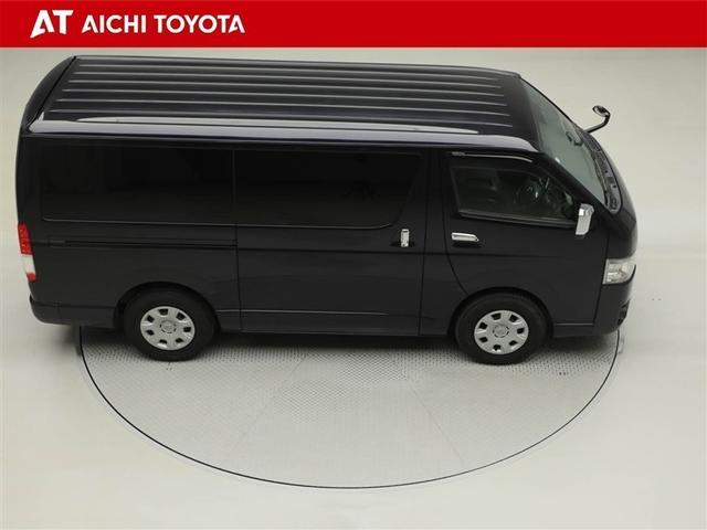 ハイエースバン スーパーGL ダークプライム スマートキープッシュスタート リアカメラ 横滑り防止機能 衝突軽減 エアコン LEDライト パワーウインドウ エアバッグ ABS 助手席エアバック ワンオーナー ETC車載器 キーレス DVD再生(15枚目)