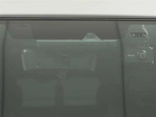 ハイエースバン スーパーGL ダークプライム スマートキープッシュスタート リアカメラ 横滑り防止機能 衝突軽減 エアコン LEDライト パワーウインドウ エアバッグ ABS 助手席エアバック ワンオーナー ETC車載器 キーレス DVD再生(27枚目)