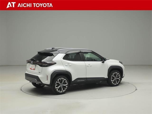 ヤリスクロス ハイブリッドＺ　アドベンチャー　インテリジェントクリアランスソナー　ＡＷ　Ｂカメラ　ワンオーナー車　スマートキー＆プッシュスタート　ＬＥＤヘッドライト　Ｐシート　ドライブレコーダー　クルコン　横滑り防止装置　オートエアコン　ＥＴＣ（6枚目）