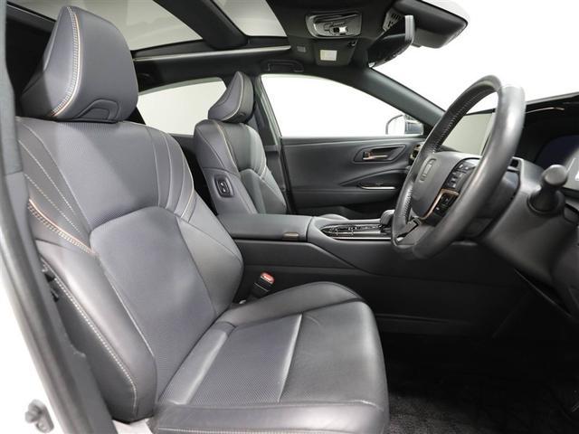 クラウンスポーツ Ｚ　ムーンルーフ　ＡＷＤ　フルセグテレビ　１オーナー　ＥＴＣ車載器　クルコン　横滑り防止装置　エアバッグ　本革　ＡＣ１００Ｖ　ミュージックプレイヤー接続可　ＴＶ　ドラレコ　キーレス　盗難防止装置　ＡＢＳ（19枚目）