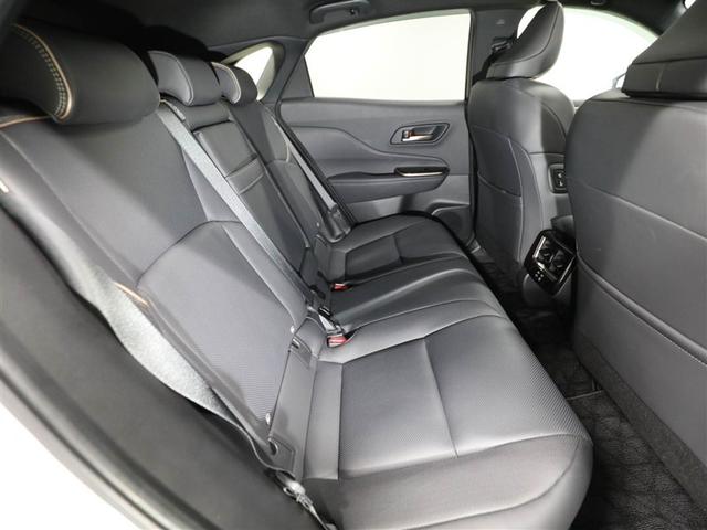 クラウンスポーツ Ｚ　ムーンルーフ　ＡＷＤ　フルセグテレビ　１オーナー　ＥＴＣ車載器　クルコン　横滑り防止装置　エアバッグ　本革　ＡＣ１００Ｖ　ミュージックプレイヤー接続可　ＴＶ　ドラレコ　キーレス　盗難防止装置　ＡＢＳ（20枚目）