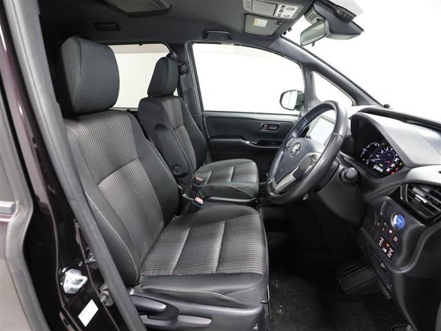 ノア ハイブリッドSi ABS 横滑り防止機能 ダブルエアコン エアバッグ バックモニター オートクルーズコントロール 盗難防止システム ナビTV LEDライト 3列シート メモリーナビ ETC スマートキ- DVD再生(19枚目)