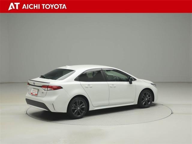 カローラ ハイブリッド　ダブルバイビー　衝突軽減　盗難防止　バックモニター　ＬＥＤヘッドライト　フルセグＴＶ　クルーズコントロール　横滑り防止機能　メモリーナビ　キーレス　ＥＴＣ　エアバッグ　スマートキー　４ＷＤ　アルミホイール（6枚目）