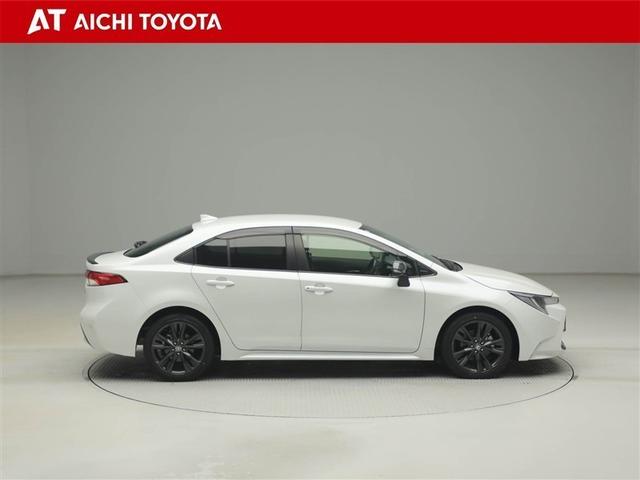 カローラ ハイブリッド　ダブルバイビー　衝突軽減　盗難防止　バックモニター　ＬＥＤヘッドライト　フルセグＴＶ　クルーズコントロール　横滑り防止機能　メモリーナビ　キーレス　ＥＴＣ　エアバッグ　スマートキー　４ＷＤ　アルミホイール（7枚目）