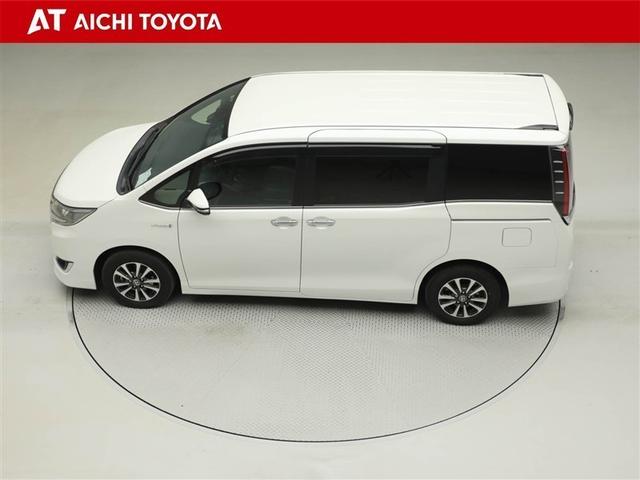 エスクァイア ハイブリッドＧｉ　Ｒカメラ　ＡＡＣ　ナビ＆ＴＶ　リアエアコン　地デジ　クルーズコントロール　ＬＥＤライト　キーレスエントリー　スマートキー付　ＤＶＤ再生可　エアバック　横滑防止装置　ドライブレコーダー　盗難防止システム（11枚目）