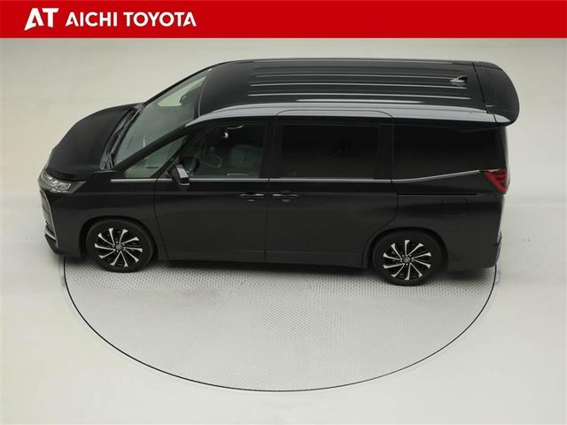 ノア ハイブリッドＳ－Ｚ　横滑り防止機能　エアバッグ　オートクルーズコントロール　地デジ　両側自動ドア　ダブルエアコン　スマートエントリー　ＬＥＤランプ　バックモニター　メモリナビ　３列シート　ＥＴＣ付き　ＡＢＳ　ＡＣ１００Ｖ（11枚目）