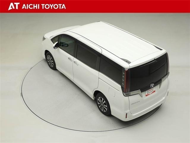 エスクァイア Ｇｉ　プレミアムパッケージ　衝突軽減　メモリナビ　１オーナー　地デジ　クルーズコントロール　ＬＥＤライト　両側パワースライドドア　エアバッグ　ＤＶＤ再生機能　ＥＴＣ　スマートキー　ＡＢＳ　アルミ　オートエアコン　パワーウィンドウ（12枚目）