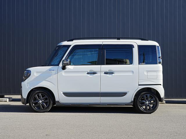 フレアワゴンタフスタイル ハイブリッドＸＳ　衝突被害軽減システム　アダプティブクルーズコントロール　シートヒーター　両側電動スライド　オートライト　ＬＥＤヘッドランプ　Ｂｌｕｅｔｏｏｔｈ（3枚目）