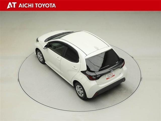 ヤリス ハイブリッドＧ　フルセグＴＶ　サイドエアバッグ　スマートキ　Ｂモニター　ドライブレコーダー　ＥＴＣ車載器　横滑り防止装置　クルコン　セキュリティアラーム　メディアプレイヤー接続　パワステ　メモリーナビゲーション（12枚目）
