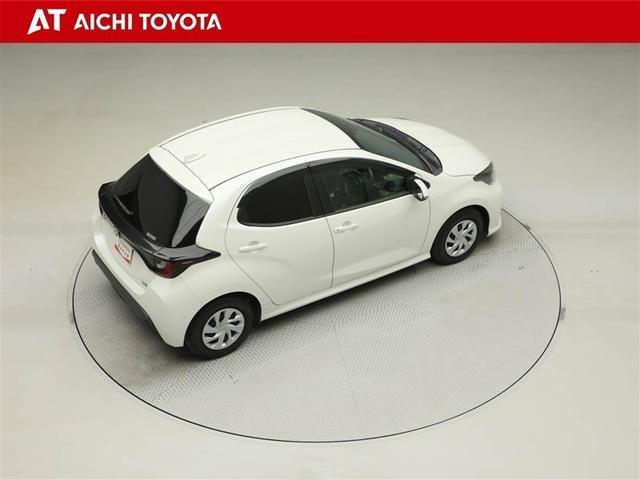 ヤリス ハイブリッドＧ　フルセグＴＶ　サイドエアバッグ　スマートキ　Ｂモニター　ドライブレコーダー　ＥＴＣ車載器　横滑り防止装置　クルコン　セキュリティアラーム　メディアプレイヤー接続　パワステ　メモリーナビゲーション（14枚目）