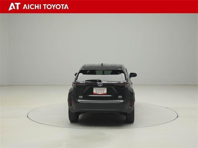 ヤリスクロス ハイブリッドＺ　クルーズＣ　横滑防止装置　ＴＶ　リアカメラ　ワンオーナー車　フルセグ地デジ　ＬＥＤライト　盗難防止装置　電動シート　ＡＷ　キーレス　スマートキー　ＡＢＳ　４ＷＤ　ＥＴＣ　ＡＣ１００Ｖ　エアバッグ（5枚目）