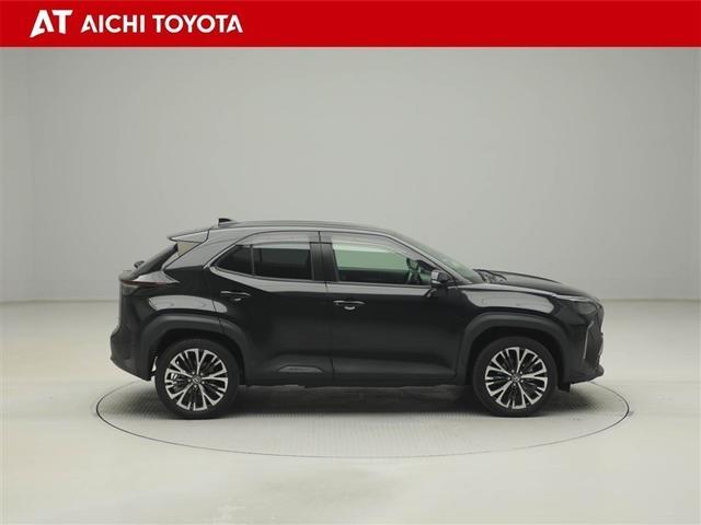 ヤリスクロス ハイブリッドＺ　クルーズＣ　横滑防止装置　ＴＶ　リアカメラ　ワンオーナー車　フルセグ地デジ　ＬＥＤライト　盗難防止装置　電動シート　ＡＷ　キーレス　スマートキー　ＡＢＳ　４ＷＤ　ＥＴＣ　ＡＣ１００Ｖ　エアバッグ（7枚目）