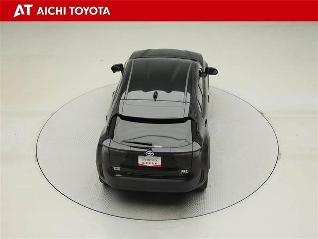 ヤリスクロス ハイブリッドＺ　クルーズＣ　横滑防止装置　ＴＶ　リアカメラ　ワンオーナー車　フルセグ地デジ　ＬＥＤライト　盗難防止装置　電動シート　ＡＷ　キーレス　スマートキー　ＡＢＳ　４ＷＤ　ＥＴＣ　ＡＣ１００Ｖ　エアバッグ（13枚目）