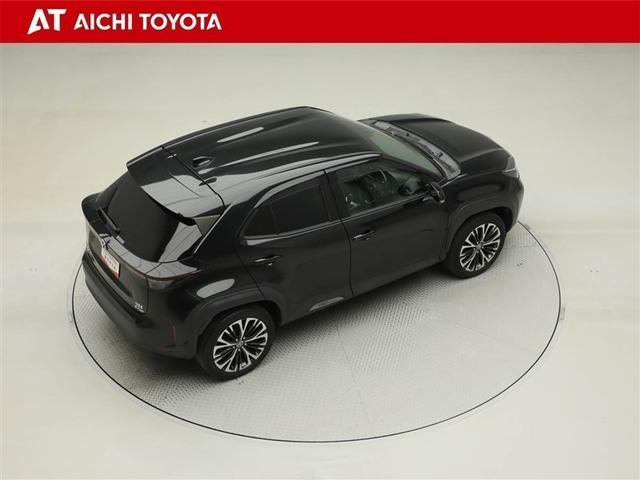 ヤリスクロス ハイブリッドＺ　クルーズＣ　横滑防止装置　ＴＶ　リアカメラ　ワンオーナー車　フルセグ地デジ　ＬＥＤライト　盗難防止装置　電動シート　ＡＷ　キーレス　スマートキー　ＡＢＳ　４ＷＤ　ＥＴＣ　ＡＣ１００Ｖ　エアバッグ（14枚目）