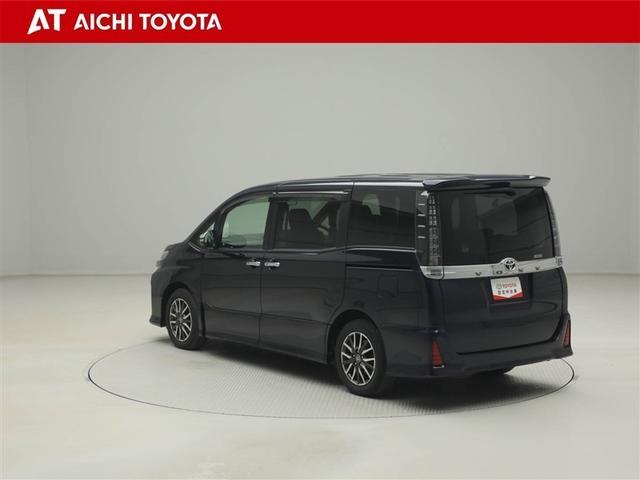 ヴォクシー ZS 煌II スマートキー・プッシュスタート バックガイドモニター セキュリティアラーム 両側パワスラドア 1オーナー ETC車載器 地デジテレビ VSC LEDライト 助手席エアバック キーレスエントリー AC(4枚目)