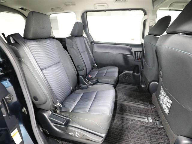 ヴォクシー ZS 煌II スマートキー・プッシュスタート バックガイドモニター セキュリティアラーム 両側パワスラドア 1オーナー ETC車載器 地デジテレビ VSC LEDライト 助手席エアバック キーレスエントリー AC(20枚目)