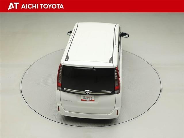 エスクァイア Gi ブラックテーラード 衝突軽減システム キーレス アイスト アルミ ナビTV ETC車載器 オートエアコン 横滑り防止 LEDランプ ABS ミュージックプレイヤー接続可 スマートキー ワンオーナー クルコン 3列シート(13枚目)