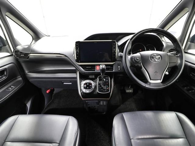 エスクァイア Gi ブラックテーラード 衝突軽減システム キーレス アイスト アルミ ナビTV ETC車載器 オートエアコン 横滑り防止 LEDランプ ABS ミュージックプレイヤー接続可 スマートキー ワンオーナー クルコン 3列シート(18枚目)